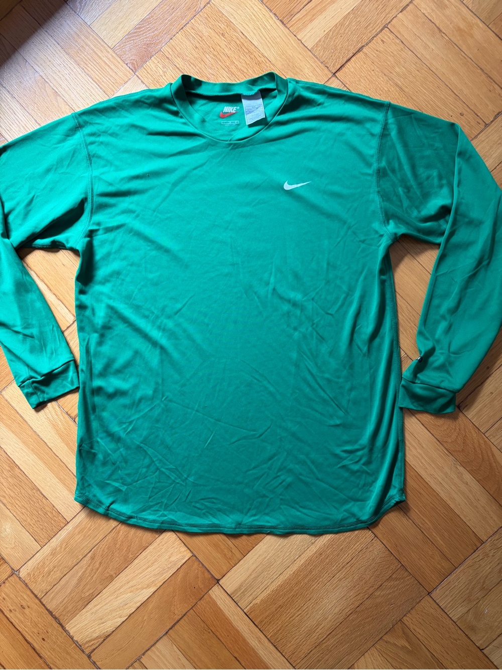 Retro Nike Long-Sleeve Dri-Fit Shirt Soccer Goalie Shirt. Men’s L. Bright Green